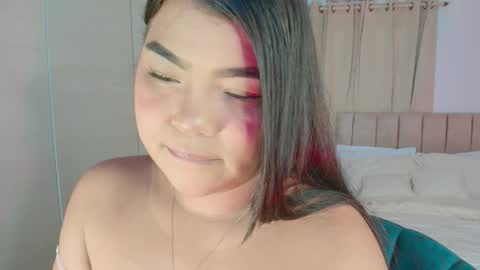 Snapshot of emily_morgam chatting on May 2026 06:59:01 PM emily_morgam online show from May 2026 06:59:01 PM