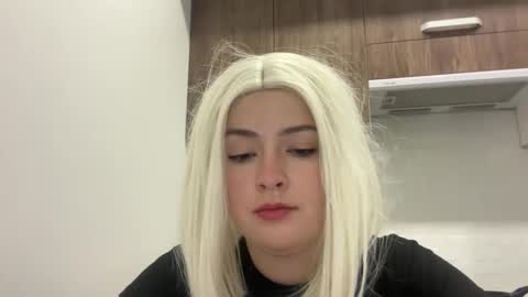 emily_morning_dew online show from December 2025 09:25:01 AM