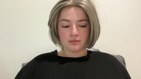 emily_morning_dew online show from May 2026 03:57:02 AM