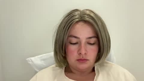 emily_morning_dew online show from June 2026 04:34:01 AM