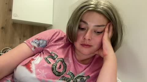 emily_morning_dew online show from June 2026 08:10:01 PM