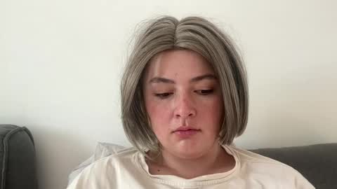emily_morning_dew online show from July 2026 04:59:02 AM