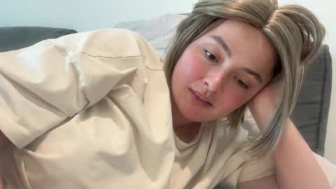 emily_morning_dew online show from July 2026 05:16:01 PM