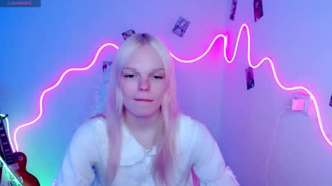 Snapshot of emily_nyaffe chatting on October 2025 11:06:02 PM Lia online show from October 2025 11:06:02 PM