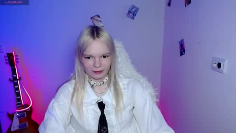 Lia online show from March 2026 08:59:01 PM