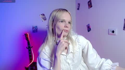 Lia online show from March 2026 01:09:02 AM