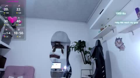 emily_palmeer online show from September 2025 10:51:01 AM