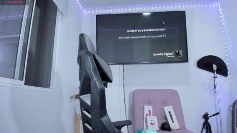 emily_palmeer online show from March 2026 10:52:02 AM