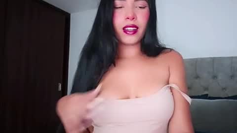 Snapshot of emily_rosse9 chatting on October 2025 01:33:02 AM emily_rosse9 online show from October 2025 01:33:02 AM