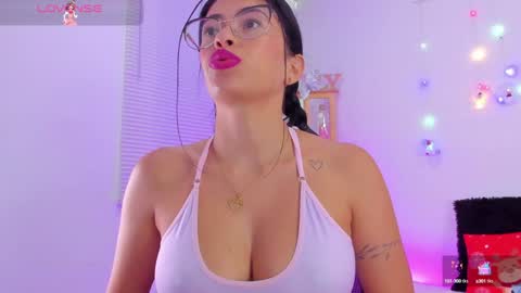 Emily online show from December 2024 03:09:02 PM