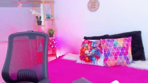 Emily online show from February 2025 10:20:02 PM