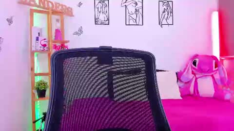 Emily online show from July 2026 10:08:01 PM