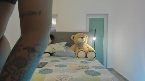 Snapshot of emily_sejmet chatting on January 2025 02:02:02 PM SEJMET LOVE online show from January 2025 02:02:02 PM