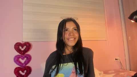 Snapshot of emily_sweett12 chatting on March 2025 07:21:02 PM Emily online show from March 2025 07:21:02 PM