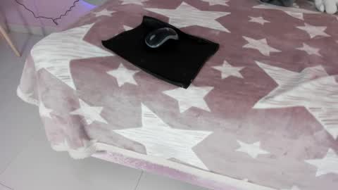 Snapshot of emily_sweett12 chatting on March 2025 12:26:01 PM Emily online show from March 2025 12:26:01 PM