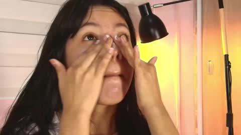 Snapshot of emily_sweett12 chatting on September 2025 12:10:01 PM Emily online show from September 2025 12:10:01 PM