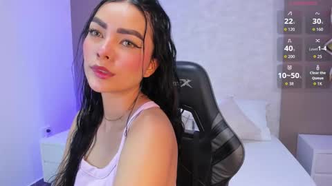 emily_tolson online show from December 2025 07:09:01 PM