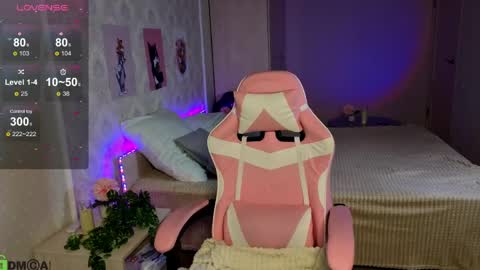 Emily online show from May 2026 08:54:01 AM