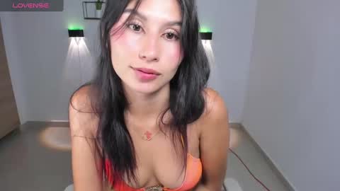 Emi online show from September 2025 08:53:02 PM