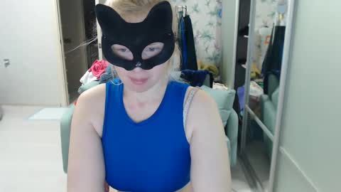 Snapshot of emily_york18 chatting on April 2026 08:15:01 PM Emily online show from April 2026 08:15:01 PM
