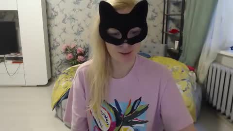 Emily online show from July 2026 04:42:02 PM