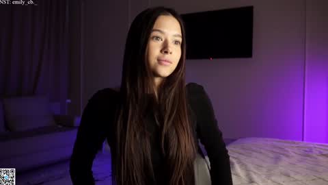 emilybatee online show from December 2024 06:17:02 PM