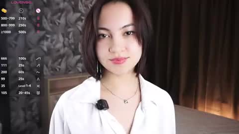 Snapshot of emilybrixton chatting on June 2026 05:44:01 PM Lana online show from June 2026 05:44:01 PM