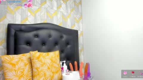 emilybrown21x online show from September 2025 01:05:01 AM