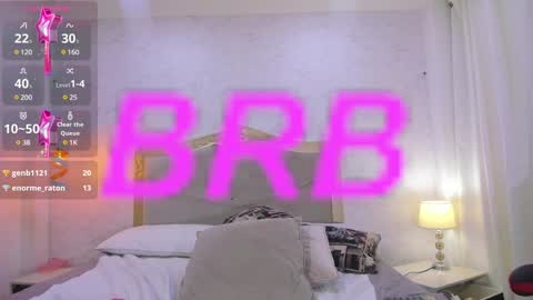 Snapshot of emilycastro_ chatting on January 2025 05:43:02 PM Emily online show from January 2025 05:43:02 PM