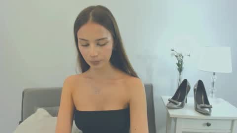 EmilyCharming online show from February 2025 09:24:01 AM