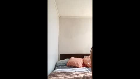 EmilyCm online show from April 2026 02:47:01 PM