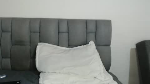 emily online show from February 2025 04:58:02 PM