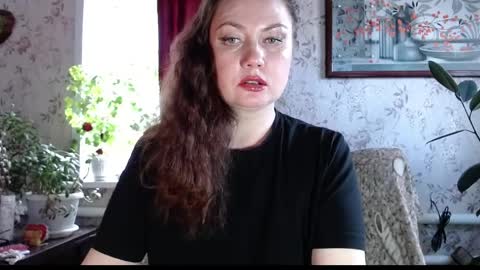 Snapshot of emilydoth chatting on April 2026 05:45:02 AM EmilyDoth online show from April 2026 05:45:02 AM