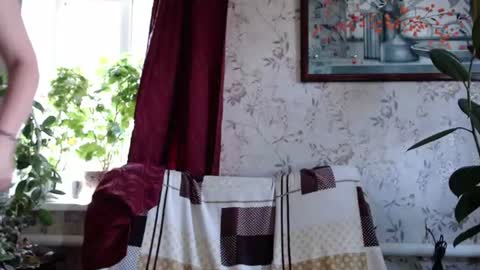Snapshot of emilydoth chatting on July 2026 04:52:02 AM EmilyDoth online show from July 2026 04:52:02 AM