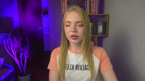 Emilyemmi online show from July 2026 09:24:01 PM