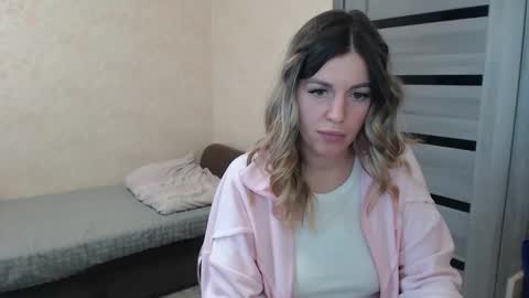 emilyfork online show from October 2025 01:21:01 PM