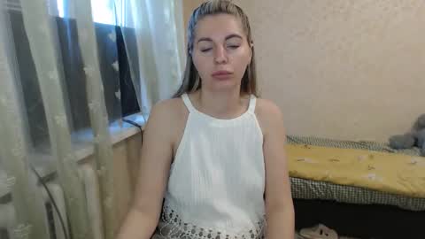 Snapshot of emilyfork chatting on May 2026 05:47:01 AM emilyfork online show from May 2026 05:47:01 AM