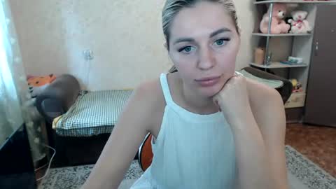 Snapshot of emilyfork chatting on June 2026 11:24:02 AM emilyfork online show from June 2026 11:24:02 AM