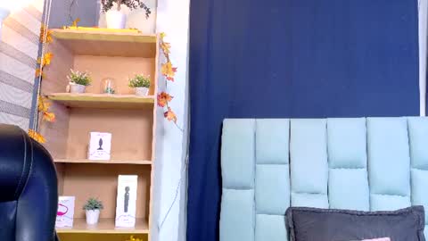 Emily online show from July 2026 11:15:01 PM