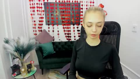 Snapshot of emilygraydis chatting on February 2026 07:21:01 PM Emily online show from February 2026 07:21:01 PM