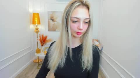 Snapshot of emilygraydis chatting on March 2026 07:36:02 PM Emily online show from March 2026 07:36:02 PM