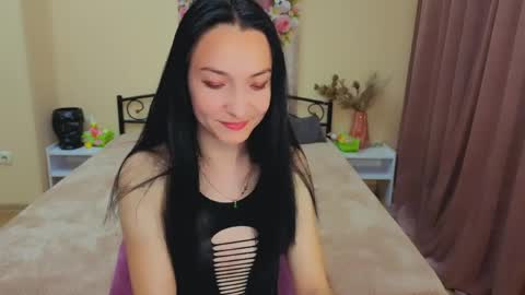 Snapshot of emilygreyy__ chatting on April 2026 05:58:01 PM emilygreyy__ online show from April 2026 05:58:01 PM