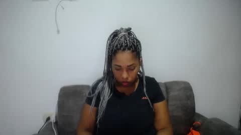 Snapshot of emilyhines__ chatting on March 2026 11:21:02 PM Emilyhines online show from March 2026 11:21:02 PM