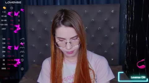 EmilyKents online show from September 2025 01:49:02 AM