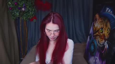 EmilyKents online show from December 2025 12:59:02 AM