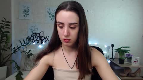 Snapshot of emilylayer chatting on January 2025 09:20:01 PM Emyli online show from January 2025 09:20:01 PM