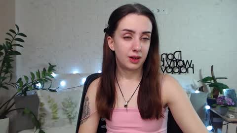 Snapshot of emilylayer chatting on February 2025 09:07:02 PM Emyli online show from February 2025 09:07:02 PM