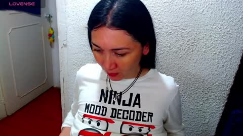 Nickole online show from April 2026 04:41:01 PM