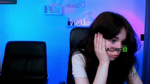 Emma online show from July 2026 08:27:01 PM