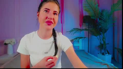 Emily online show from May 2026 08:05:01 PM